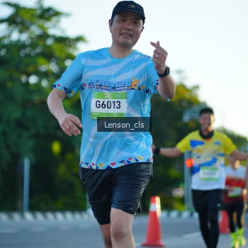 Runner Photo 1478059