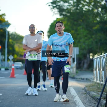 Runner Photo 1478298