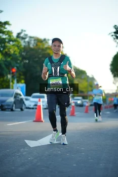 Runner Photo 1478502