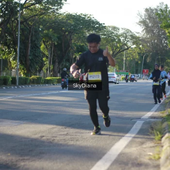Runner Photo 1478636