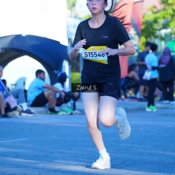 Runner Photo 1478758