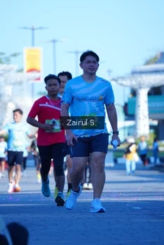 Runner Photo 1478759