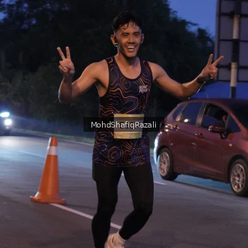 Runner Photo 1478935