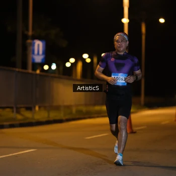 Runner Photo 1479242