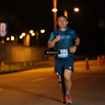 Runner Photo 1479283