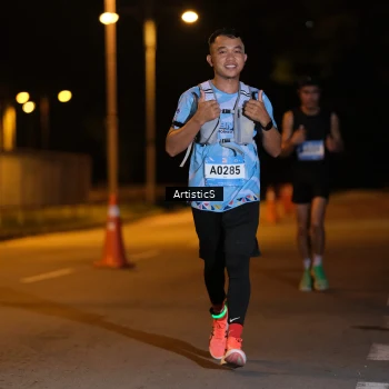 Runner Photo 1479323