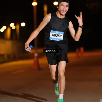 Runner Photo 1479336