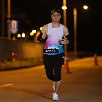 Runner Photo 1479425