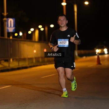 Runner Photo 1479542