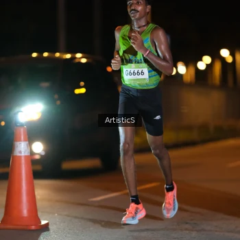 Runner Photo 1479562