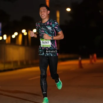 Runner Photo 1479736