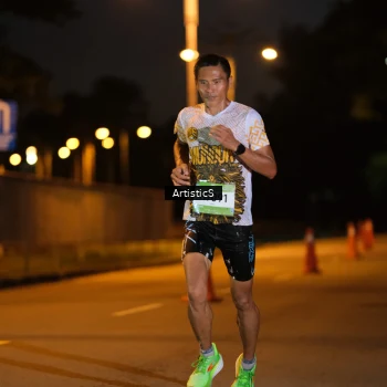 Runner Photo 1479750