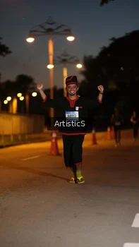 Runner Photo 1479973