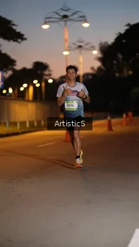 Runner Photo 1480137