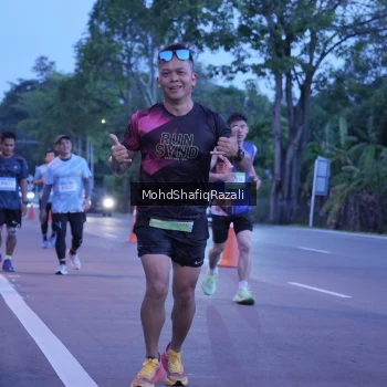 Runner Photo 1480355