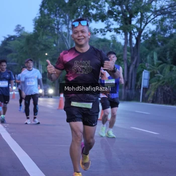 Runner Photo 1480364