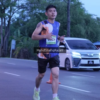 Runner Photo 1480373