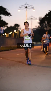 Runner Photo 1480396