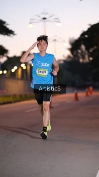Runner Photo 1480517