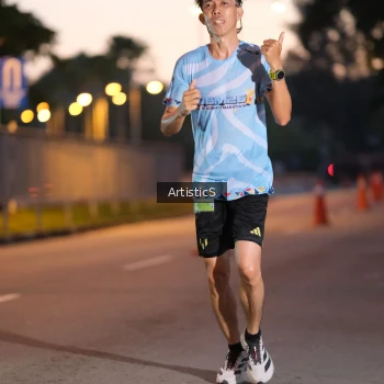 Runner Photo 1480531