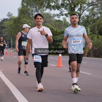 Runner Photo 1480754