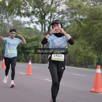 Runner Photo 1480923