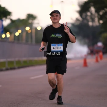 Runner Photo 1481218