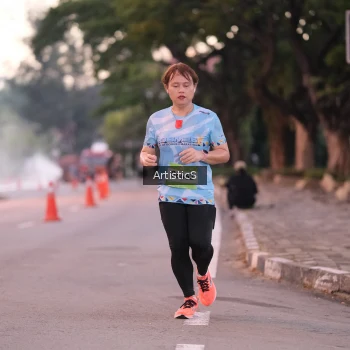 Runner Photo 1481253