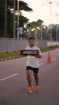 Runner Photo 1481291