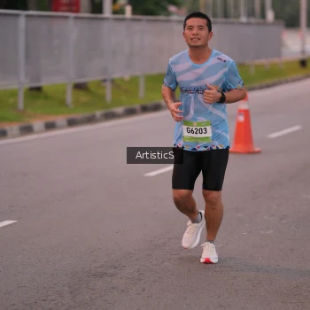 Runner Photo 1481318