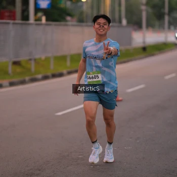 Runner Photo 1481349