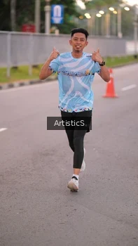 Runner Photo 1481439
