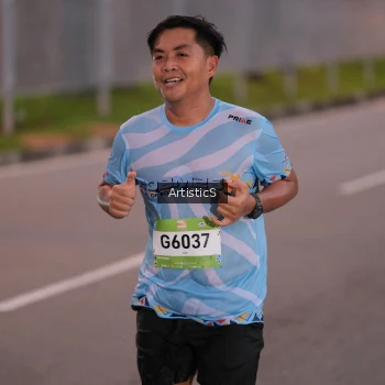 Runner Photo 1481453