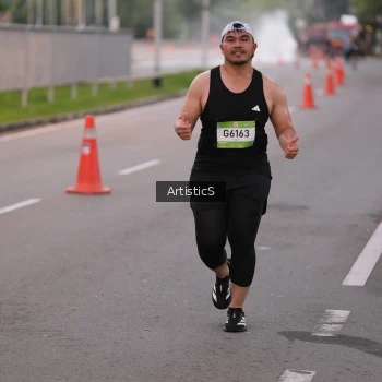 Runner Photo 1481592