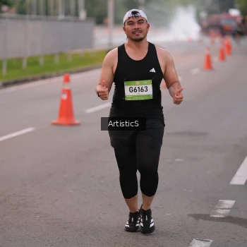 Runner Photo 1481604
