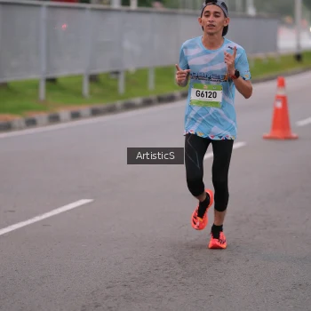 Runner Photo 1481803