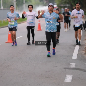 Runner Photo 1481833