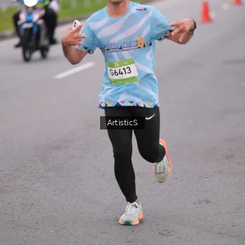 Runner Photo 1481865