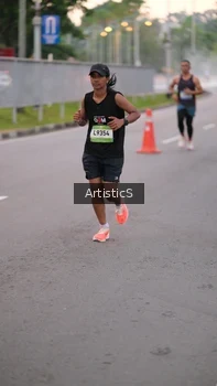 Runner Photo 1481887