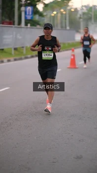 Runner Photo 1481891