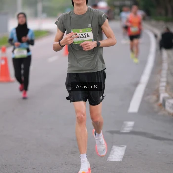 Runner Photo 1481970