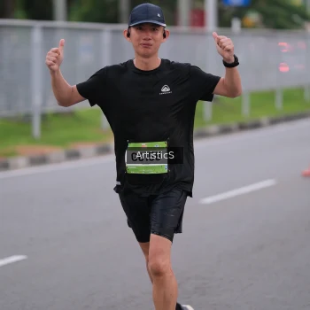 Runner Photo 1482001