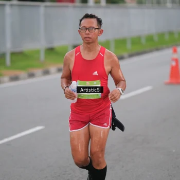 Runner Photo 1482025