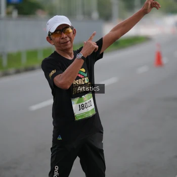 Runner Photo 1482070