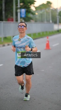 Runner Photo 1482289