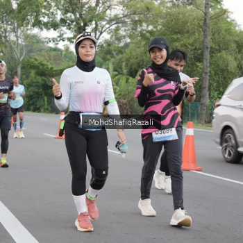 Runner Photo 1482500