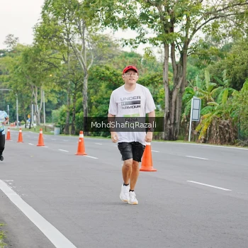 Runner Photo 1483293