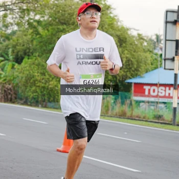 Runner Photo 1483307