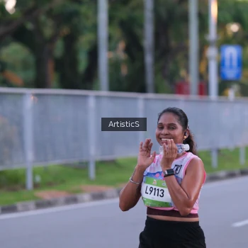 Runner Photo 1484038