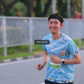 Runner Photo 1484614